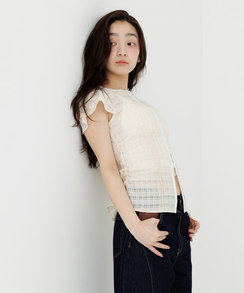 ブラウス シャツ 半袖 front hook ruffle shoulder tops（フロント