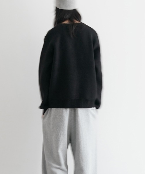 セーター ニット MOWALOLA Ebony relaxed jumper メンズ レディースの画像