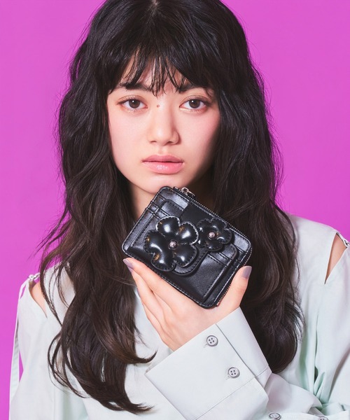 Casselini（キャセリーニ） カードケース ぷっくりフラワーカード