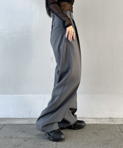 LVEU.（ラブユ） スラックス パンツ 「LVEU.」ハイウエストロング