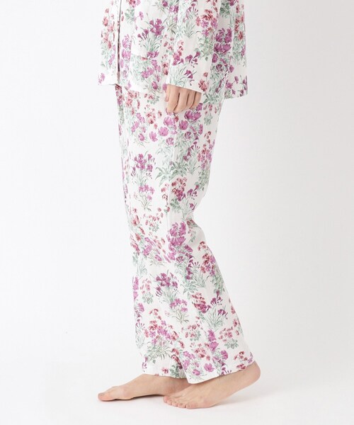 LAURA ASHLEY パジャマ ルームウェア 「GIFTにおすすめ