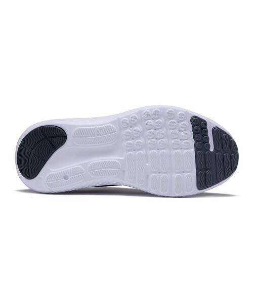 UNDER ARMOUR（アンダーアーマー） スニーカー UAサージ4（ランニング