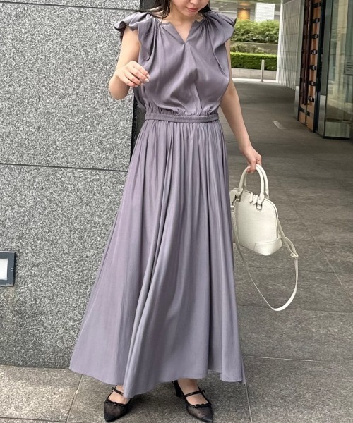 JILLSTUART ラメ入りシルバー　バルーンスリーブ　フリーサイズ JILL by STUART ワンピース バルーンスリーブセットアップ