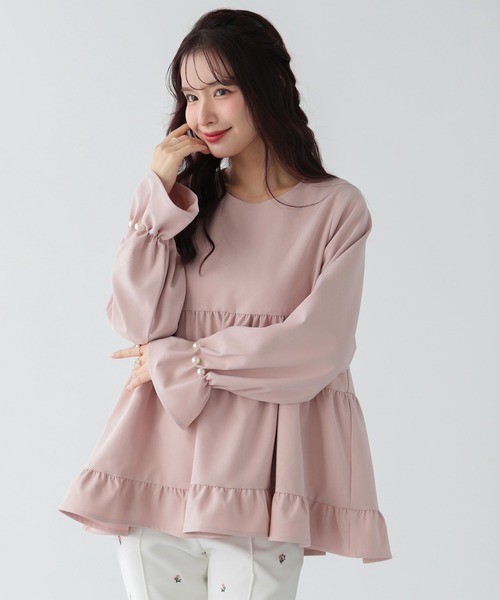 Fit more（フィットモア） タックパール袖ティアードトップス