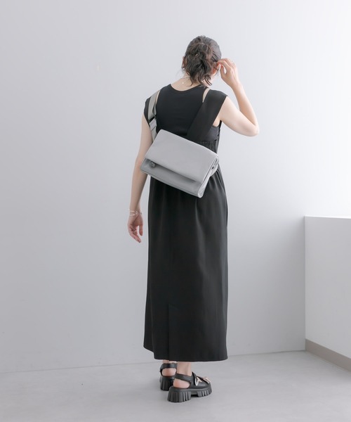 ear PAPILLONNER（イア パピヨネ） ショルダーバッグ - グレー