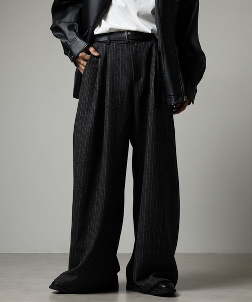 Cornier コルニエ　ウールストライプワイドスラックス revertical スラックス パンツ ウールライクストライプワイドパンツ