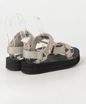 「Teva」 フラットサンダル 5 ゴールド ...の詳細画像1