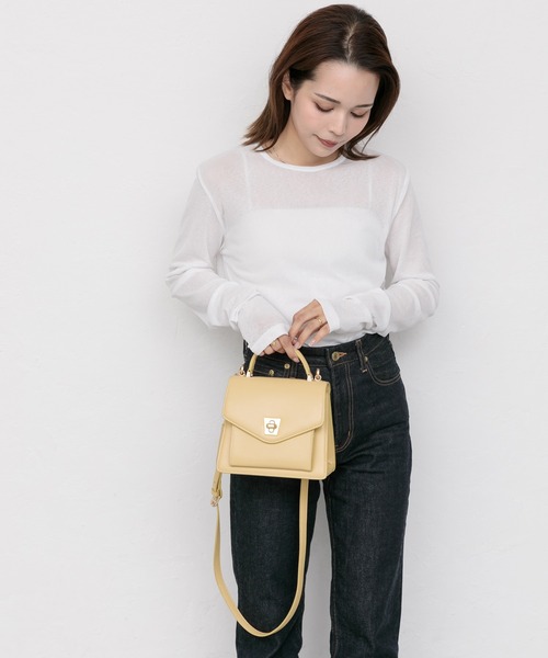 【安心・安全・速達の国内配送】Re-Edition ミニハンドバッグ Prada Re-Edition ミニバッグ | ブラック | FARFETCH JP