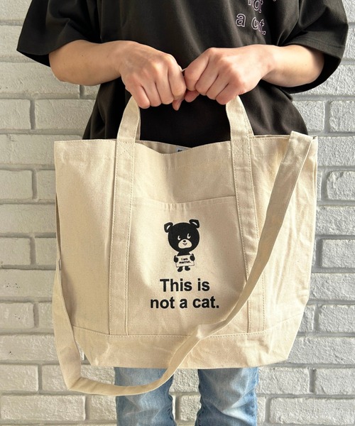 This is not a cat. ショルダーバッグ バッグ This is not a cat