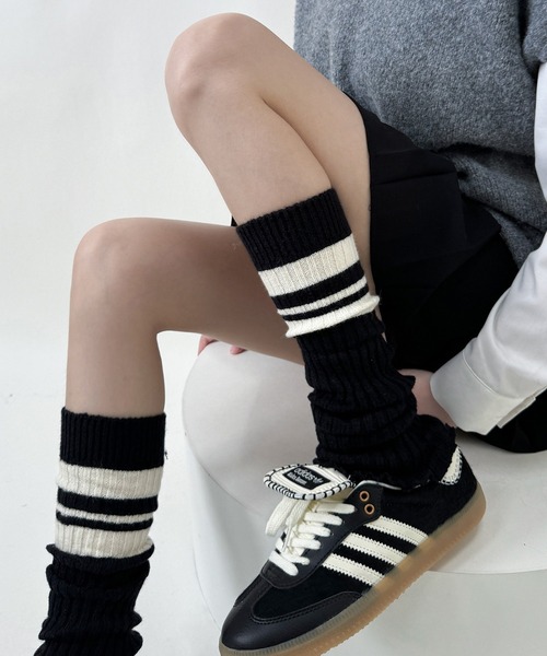 ディズニーリゾート　レッグウォーマー 東京ディズニーリゾート マリーちゃん レッグウォーマー - メルカリ