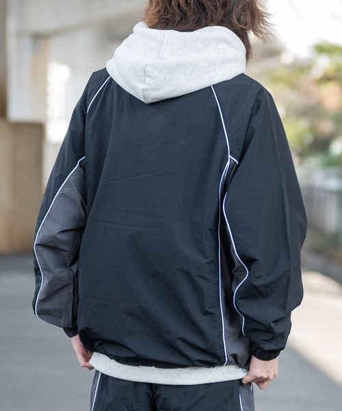 thrasher ナイロン プルオーバー ライトグレー THRASHER ジャージ 「at」「THRASHER/スラッシャー」フロント