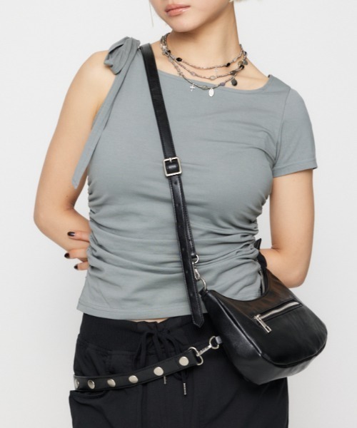 LAGUA GEM ショルダーバッグ バッグ STUDS BELTED レディース