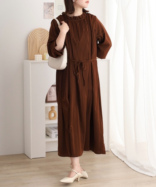 FUNALIVE（ファンアライブ） ワンピース フリルカラープリーツロング