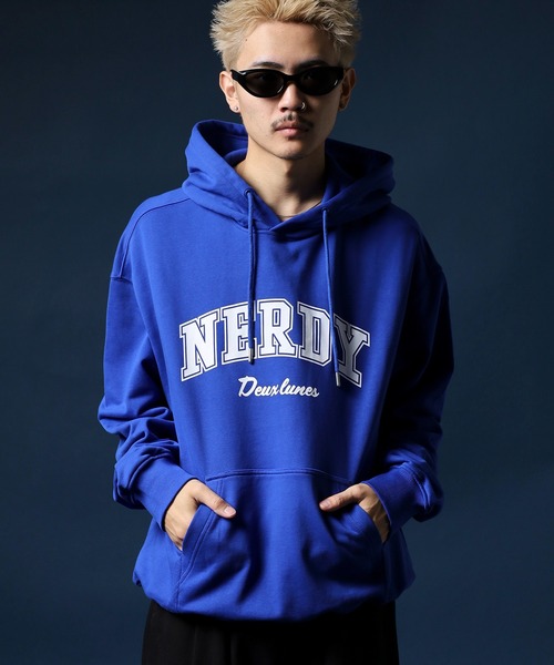 NERDY スマホショルダー パーカー アウトラインアーチロゴフーディー