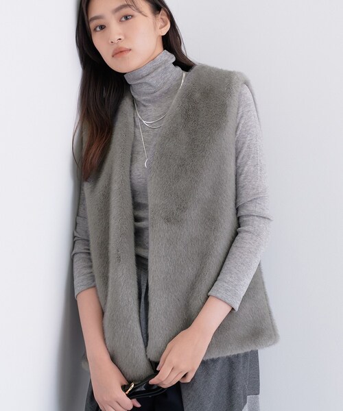 フェイクファージレ フェイクファーコンビニットジレ|allureville OFFICIAL SITE