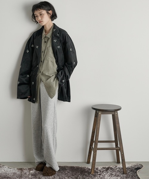 THE Yon ジャケット テーラードジャケット フラワーエンブロイダリー