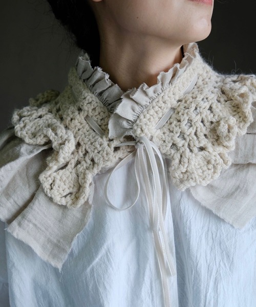 m.soeur(エムスール)＊ドットの手編みケープ つけ襟 （エムスール