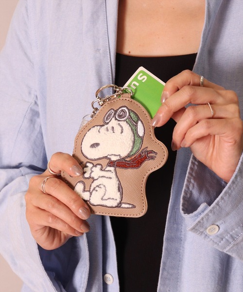 PEANUTS パスケース (ACT)「PEANUTS」サガラ刺繍 フェイクレザー