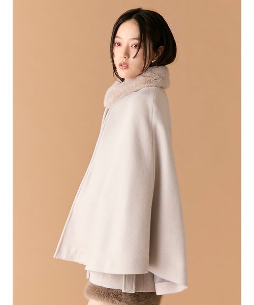 LILY BROWN（リリーブラウン） コート アウター ファー付き3wayケープ