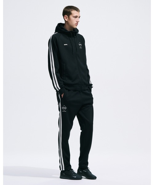 F.C. Real Bristol ボア　フーディー　ジップアップ　パーカー F.C.Real Bristol（エフシーレアルブリストル） パーカー STRETCH
