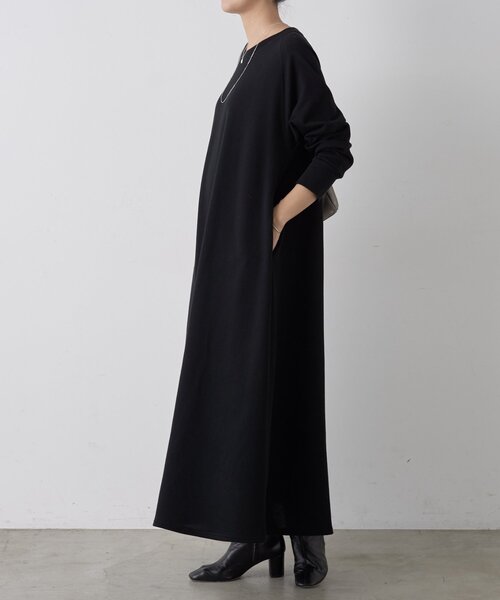 BEARDSLEY（ビアズリー） ワンピース 裏毛フレアーワンピース