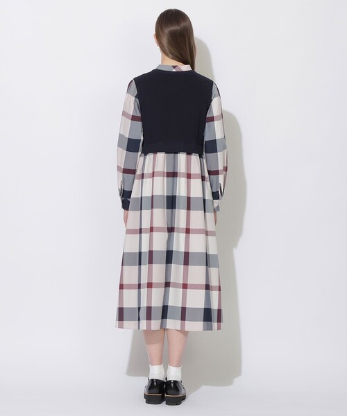 BLUE LABEL CRESTBRIDGE（ブルーレーベルクレストブリッジ