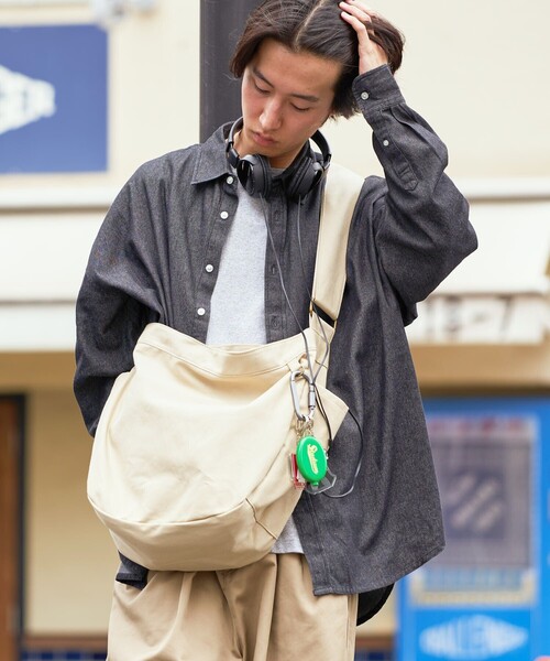 FREAK'S STORE ショルダーバッグ キャンバス ニュースペーパー