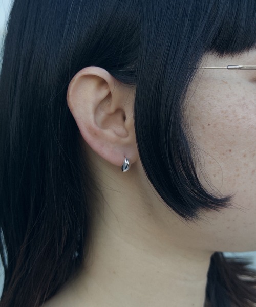 whoseA（フーシー） ピアス 「silver925」Studs pierce/ スタッズ