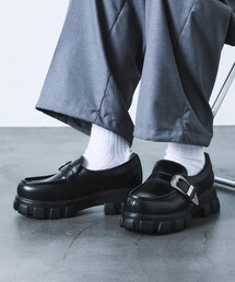 ブラックローファー 金属バックル付き TO9648BW00539_fw_thumbM.jpg