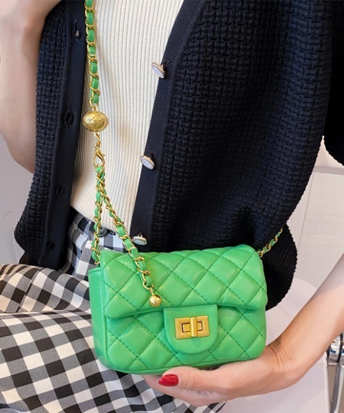 ショルダーバッグ バッグ キルティングPUレザーチェーンバッグ
