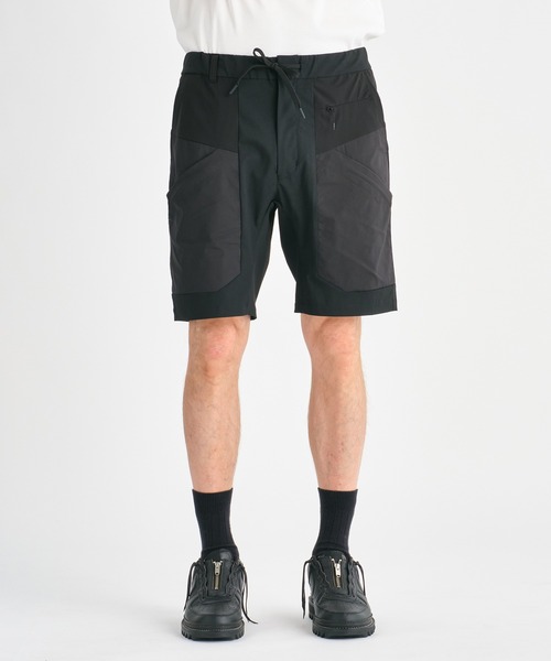 WHITE MOUNTAINEERING（ホワイトマウンテニアリング） パンツ 「White