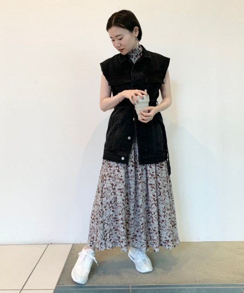 emmi ブラックノースリーブロングワンピース emmi ブラック ノースリーブ ロングワンピース - メルカリ
