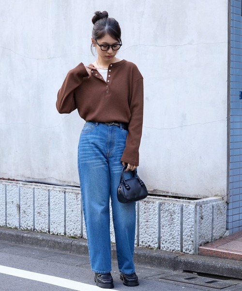【ブラック】ミニワッフル 長袖 モックネック プルオーバー (WOMENS) オーバーサイズ モックネック ワッフルTシャツ｜ギャップの通販｜&mall