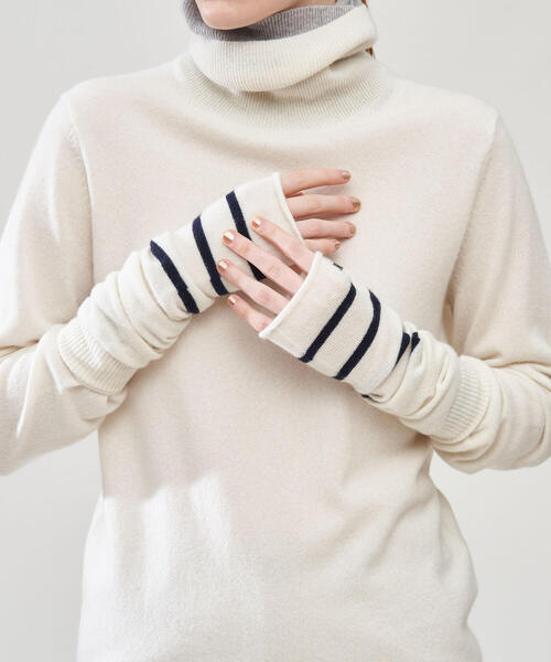 「TOMORROWLAND」 手袋 FREE グレー系その他 レディース_画像2