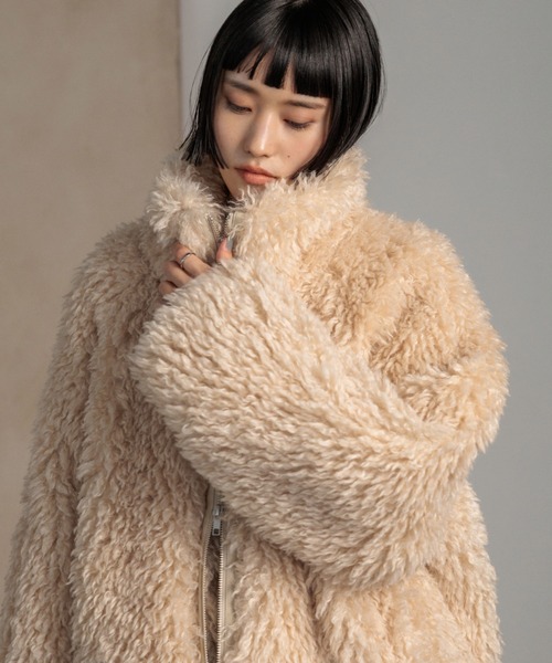 lowrys farmベージュファーコート プードルファーブルゾン LOWRYS FARM（ローリーズファーム） ブルゾン アウター プードルファー