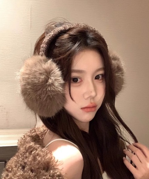 耳当て イヤーマフ もこもこフェイクファー レディース : ZOZOTOWN