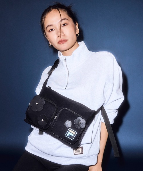 Casselini（キャセリーニ） ショルダーバッグ バッグ FILAフラワー