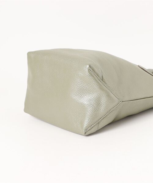 スマホショルダー トートバッグ 「YOUNG＆OLSEN」EMBOSSED LEATHER HAVERSACK M レディースの画像