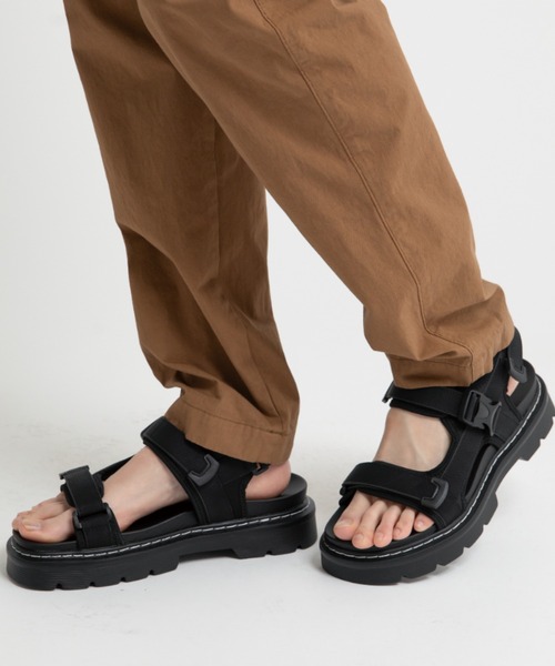 今だけ！今期完売品　スイコックブラック ゴールド　ストラップサンダル 厚底 楽天市場】[SALE] SUICOKE スイコック ストラップサンダル
