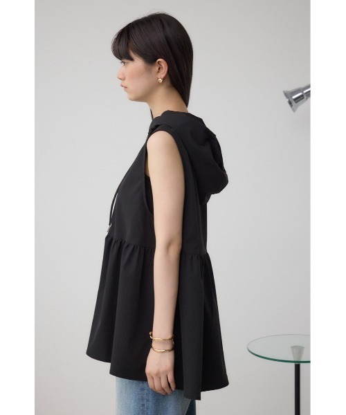 未使用　AZUL by moussy フード付きダウンベスト XLブラック 未使用 AZUL by moussy フード付きダウンベスト XLブラック