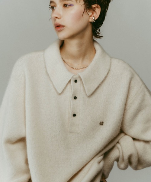 Knuth Marf ニットセーター ベージュ Knuth Marf - Uneck knit pullover (unisex) / Uネックニットプル