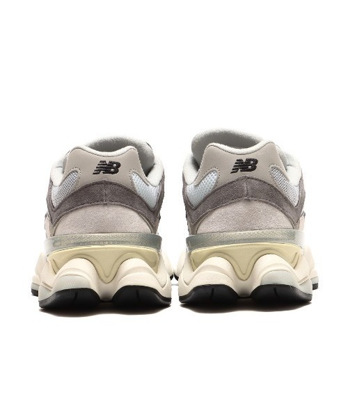 「New Balance」 ローカットスニーカー 23cm グレー レディースの画像