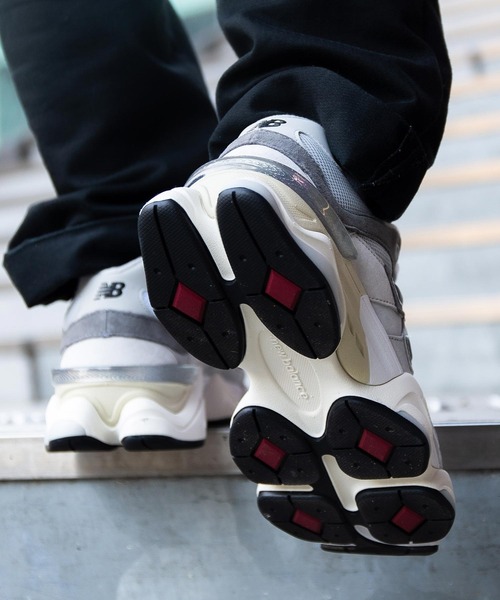 「New Balance」 ローカットスニーカー 23cm グレー レディースの画像