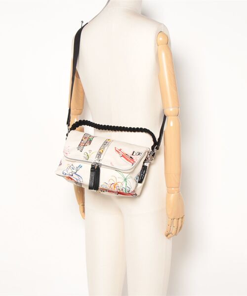 Desigual（デシグアル） 2WAYバッグ FREE ホワイト レディース