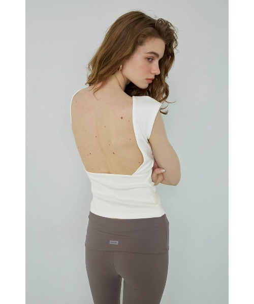 ALEXIA STAM（アリシアスタン） tシャツ Open Back Top /パッドin