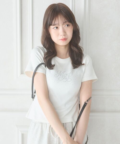 新品未使用品　大人も着れるサイズ　キラキラロゴTシャツ　16Y MAJESTIC LEGON（マジェスティックレゴン） tシャツ 半袖 キラキラロゴ