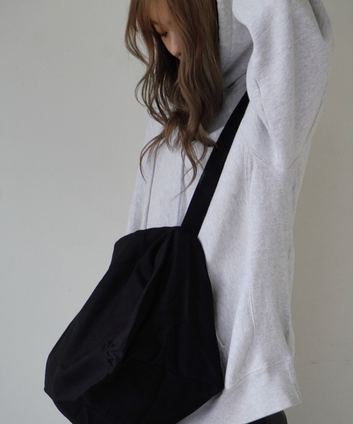 Port ショルダーバッグ バッグ ファスナー付き ビッグ キャンバス