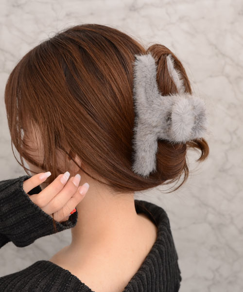 Mayree ヘアクリップ 「float」もこもこ フェイクファー ねじり
