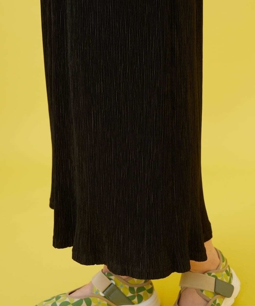 Jocomomola（ホコモモラ） パンツ Ondas プリーツワイドイージーパンツ