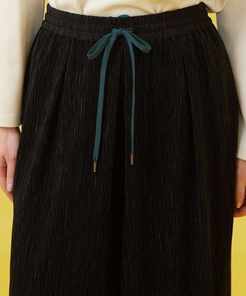Jocomomola（ホコモモラ） パンツ Ondas プリーツワイドイージーパンツ